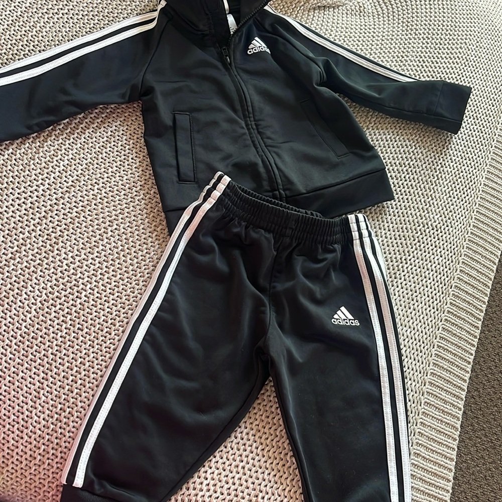 Infant: nine months Adidas Black with white lines tracksuit for a Baby Boy 9M